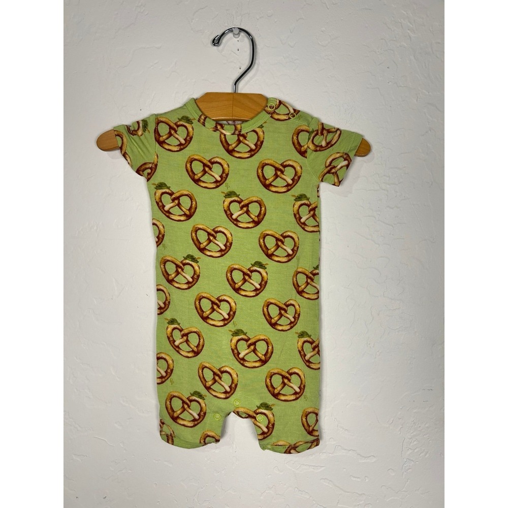 Posh peanut 6-9m pretzel lime green shortie
